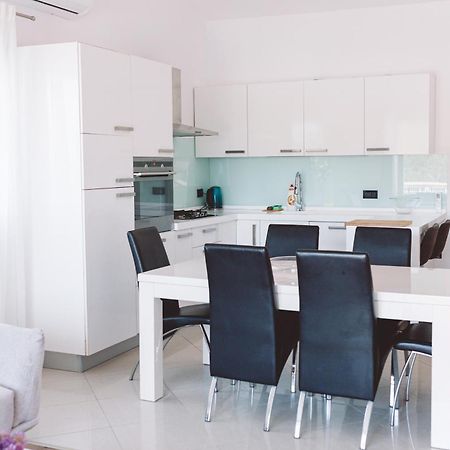 Accommodation Triton Lastovo Экстерьер фото